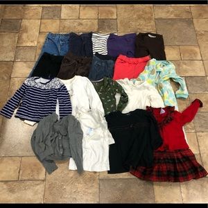 Lot of 2T Fall/Winter Girls clothes